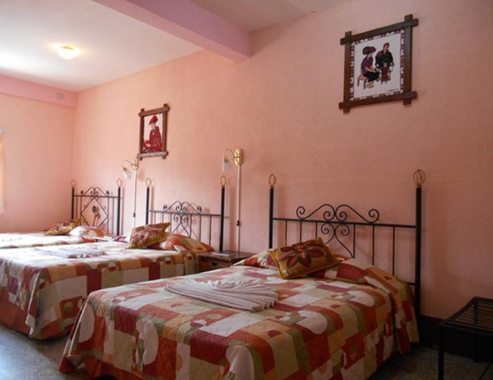 Hotel El Chaparral Panajachel Δωμάτιο φωτογραφία