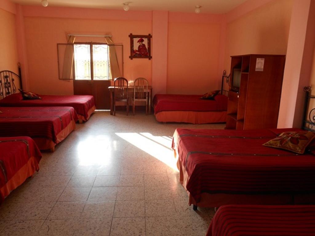 Hotel El Chaparral Panajachel Δωμάτιο φωτογραφία